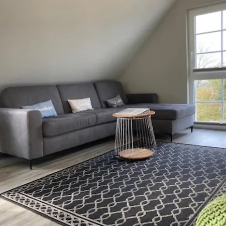 11 Apartment